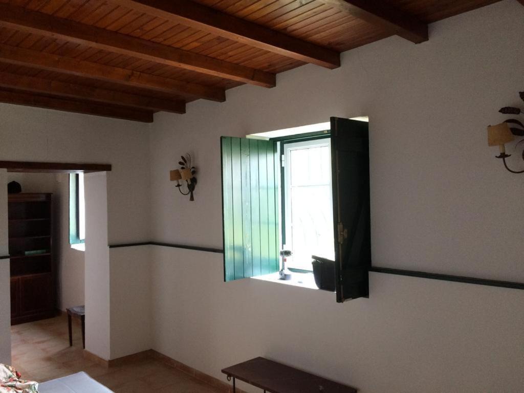 Quinta De Santana Da Varzea Abrantes Room photo